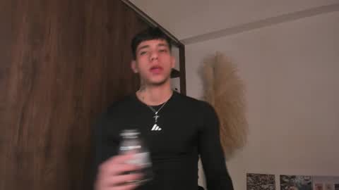 Josep online show from 02-07-26, 01:53