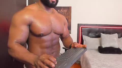 Snapshot of joseph_palacios chatting on 06-10-26, 05:34 joseph palacios online show from 06-10-26, 05:34
