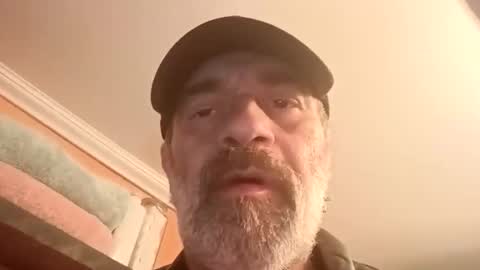 Snapshot of josephdidonna5 chatting on 02-26-26, 04:44 Smokeyjoe1971 online show from 02-26-26, 04:44