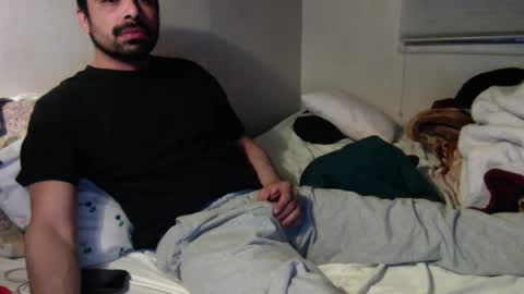 Snapshot of josephs1990 chatting on 01-04-25, 05:37 josephs1990 online show from 01-04-25, 05:37