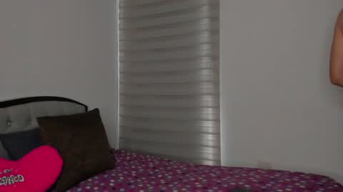 Snapshot of josh_and_dilany chatting on 01-25-25, 12:37 Dilany Josh online show from 01-25-25, 12:37