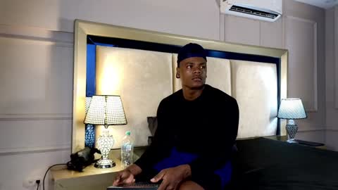 Snapshot of joshloganx chatting on 01-17-25, 02:18 joshloganx online show from 01-17-25, 02:18