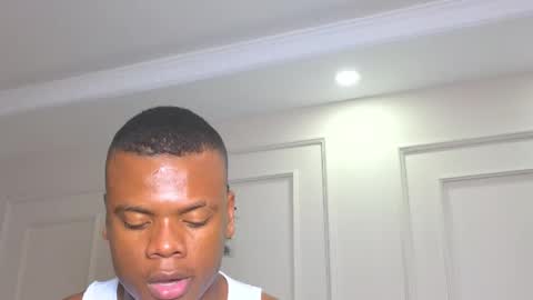 Snapshot of joshloganx chatting on 01-26-25, 12:05 joshloganx online show from 01-26-25, 12:05