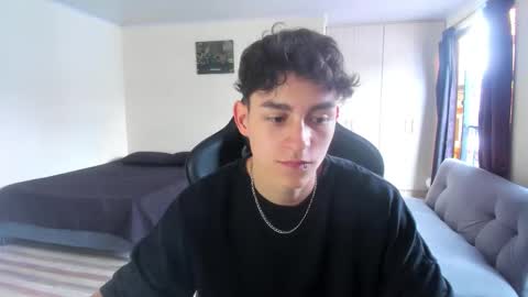 Snapshot of joshmiller_ chatting on 03-04-26, 06:58 Josh online show from 03-04-26, 06:58