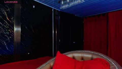 joshua_saenz_ online show from 05-26-26, 12:06