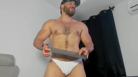 Snapshot of joshualyon chatting on 10-23-25, 12:32 Joshua The Lion online show from 10-23-25, 12:32