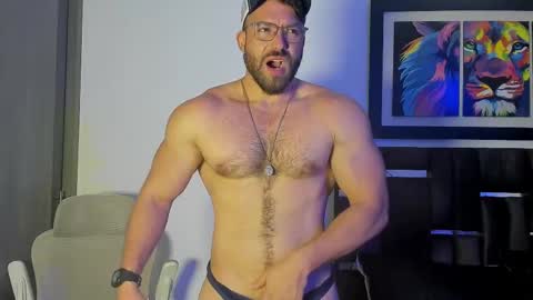 Snapshot of joshualyon chatting on 10-31-25, 05:14 Joshua The Lion online show from 10-31-25, 05:14