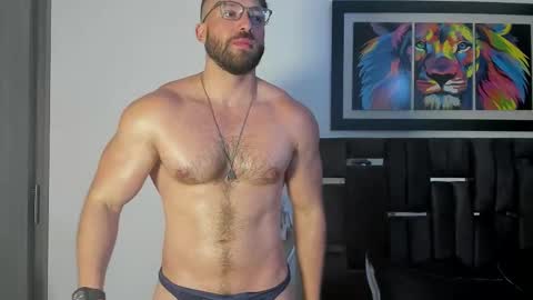 Snapshot of joshualyon chatting on 11-05-25, 05:35 Joshua The Lion online show from 11-05-25, 05:35