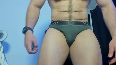 Snapshot of joshualyon chatting on 11-12-25, 09:58 Joshua The Lion online show from 11-12-25, 09:58