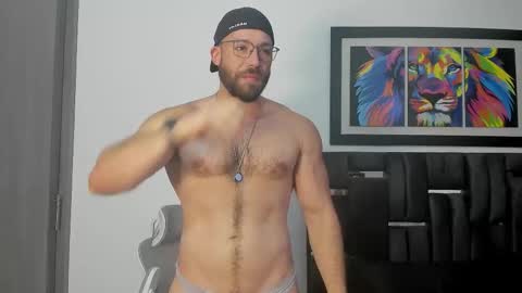 Snapshot of joshualyon chatting on 12-01-25, 06:02 Joshua The Lion online show from 12-01-25, 06:02