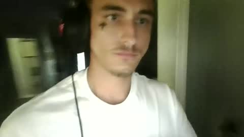 Snapshot of joshuamadeit123 chatting on 06-28-26, 06:58 joshuamadeit123 online show from 06-28-26, 06:58