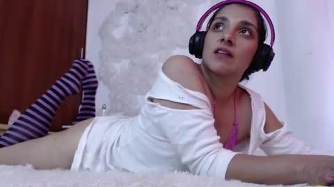 Snapshot of josie_rider chatting on 11-13-25, 06:40 josie rider online show from 11-13-25, 06:40