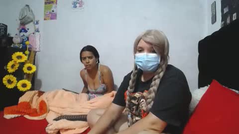 josselyn_31 online show from 04-10-26, 12:49