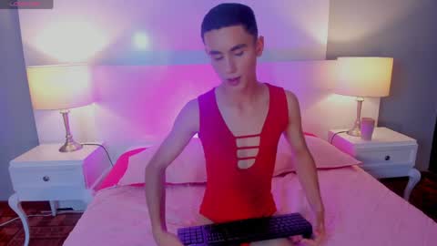 Jostyn Rous online show from 04-01-26, 01:41