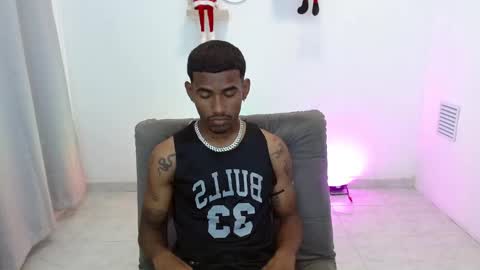 Josua online show from 11-22-25, 01:15