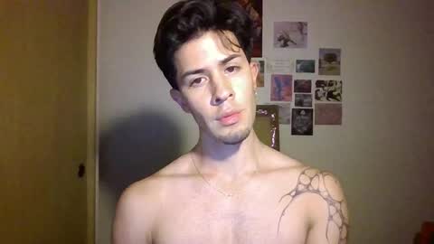 jotarojas1 online show from 01-05-25, 07:17