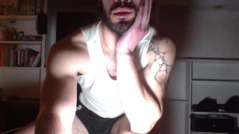 Snapshot of jotarojas1 chatting on 06-22-26, 06:43 jotarojas1 online show from 06-22-26, 06:43