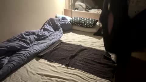 Snapshot of joujohn chatting on 02-18-25, 03:53 joujohn online show from 02-18-25, 03:53