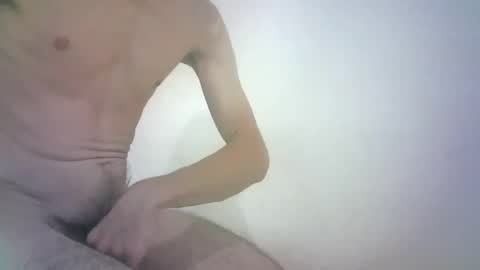 jovemrapaz2 online show from 04-06-26, 10:22