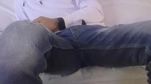 jovenduro84 online show from 03-12-26, 11:05