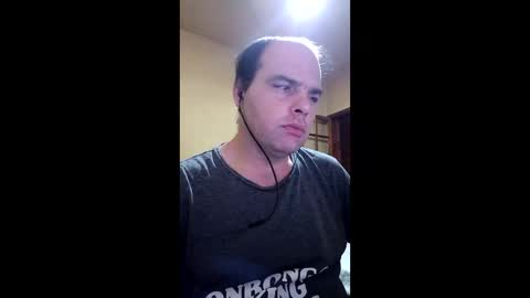 Snapshot of jovissafado chatting on 12-23-25, 01:58 safado online show from 12-23-25, 01:58