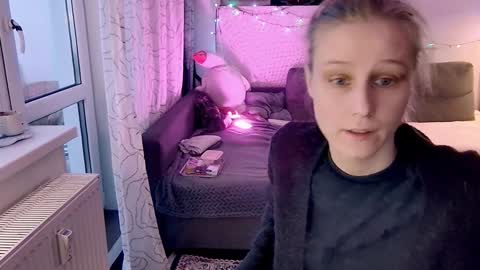 joy_keys online show from 02-08-25, 02:16