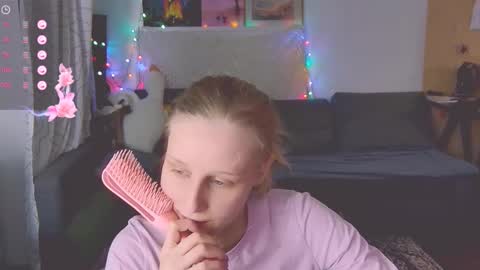 joy_keys online show from 03-04-25, 05:34