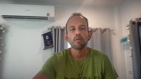 Snapshot of joyryder609 chatting on 06-07-26, 02:59 joyryder609 online show from 06-07-26, 02:59