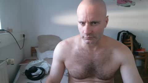 jozef226 online show from 02-01-26, 12:04