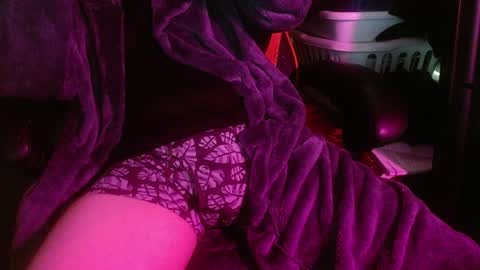 Snapshot of jp309 chatting on 12-06-24, 01:44 JP online show from 12-06-24, 01:44