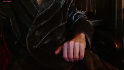 Snapshot of jp309 chatting on 12-09-24, 12:30 JP online show from 12-09-24, 12:30