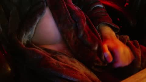 Snapshot of jp309 chatting on 09-12-25, 11:32 JP online show from 09-12-25, 11:32