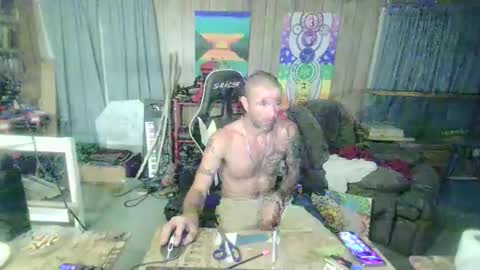 jrizzle1111 online show from 10-04-25, 08:12