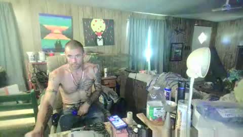 Snapshot of jrizzle1111 chatting on 05-15-26, 05:53 jrizzle1111 online show from 05-15-26, 05:53