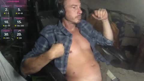 Snapshot of jts555 chatting on 10-31-25, 09:10 JTS online show from 10-31-25, 09:10