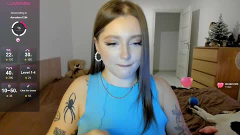 Snapshot of ju_lii chatting on 12-27-24, 05:16 Julia and Julia online show from 12-27-24, 05:16