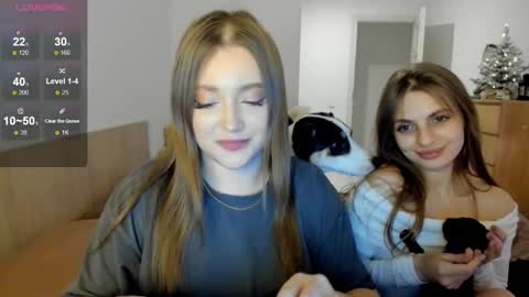 Snapshot of ju_lii chatting on 12-30-24, 01:47 Julia and Julia online show from 12-30-24, 01:47