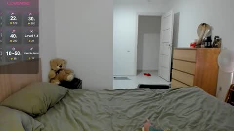 Snapshot of ju_lii chatting on 02-04-25, 05:34 Julia and Julia online show from 02-04-25, 05:34