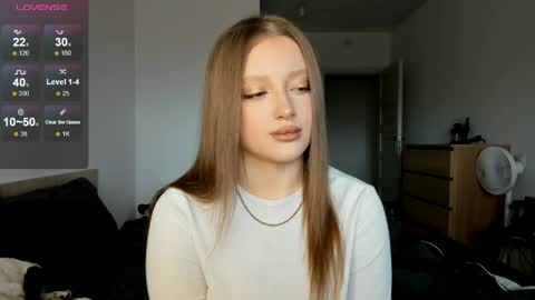 Julia and Julia online show from 04-15-26, 01:07