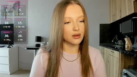 Snapshot of ju_lii chatting on 06-12-26, 10:14 Julia and Julia online show from 06-12-26, 10:14