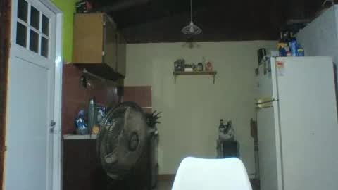 Snapshot of juan1019rosa chatting on 02-25-25, 12:03 ronaldo online show from 02-25-25, 12:03