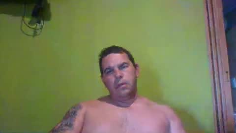 Snapshot of juan1019rosa chatting on 10-21-25, 08:31 ronaldo online show from 10-21-25, 08:31