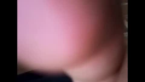 Snapshot of juan370490 chatting on 12-13-24, 02:21 juan370490 online show from 12-13-24, 02:21