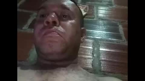 Snapshot of juan370490 chatting on 01-19-25, 02:04 juan370490 online show from 01-19-25, 02:04