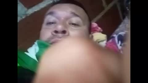 Snapshot of juan370490 chatting on 03-08-25, 02:45 juan370490 online show from 03-08-25, 02:45