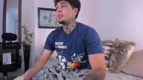 Snapshot of juan_alvarez18 chatting on 10-09-25, 04:10 juan_alvarez18 online show from 10-09-25, 04:10