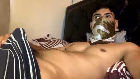Snapshot of juan_bunny chatting on 07-15-26, 12:43 lJuanl online show from 07-15-26, 12:43