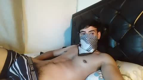Snapshot of juan_bunny chatting on 08-06-26, 03:08 lJuanl online show from 08-06-26, 03:08