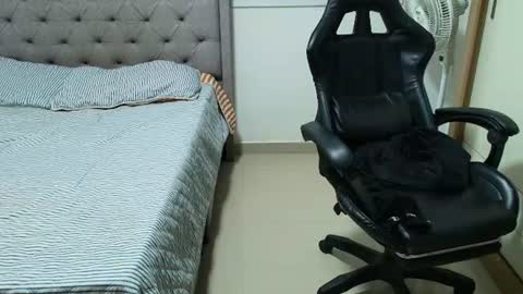 Snapshot of juan_gomez_1 chatting on 07-15-26, 11:04 juan_gomez_1 online show from 07-15-26, 11:04