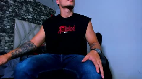 Snapshot of juan_jsmith chatting on 04-30-26, 10:03 juan_jsmith online show from 04-30-26, 10:03